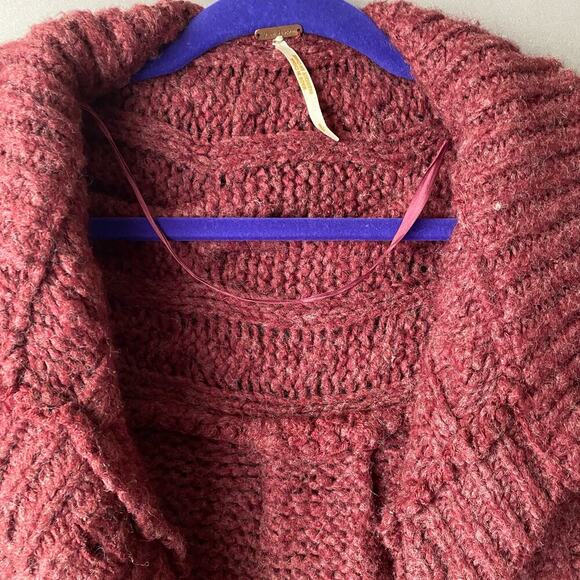 Free People sz S Burgundy‎ wool knit winter thick cardigan - Picture 3 of 11